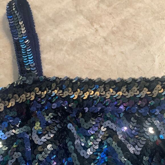 Sequined Camisole Top - Picture 2 of 4
